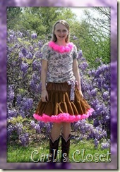 BROWN PETTISKIRT